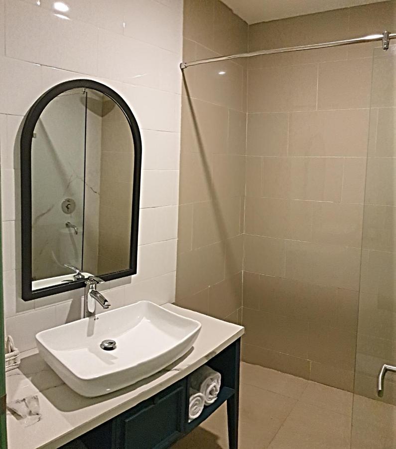 Jambuluwuk Thamrin Hotel Giacarta Esterno foto